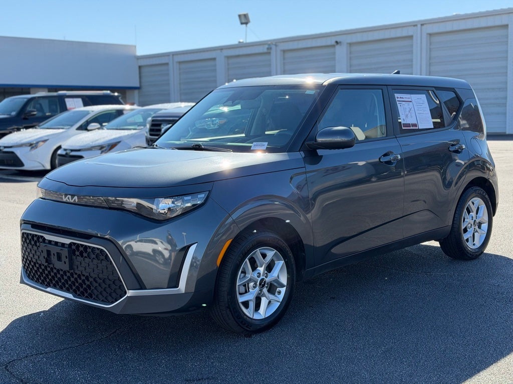 2024 Kia Soul LX