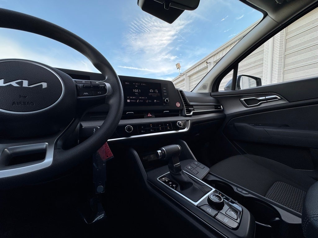 2024 Kia Sportage LX