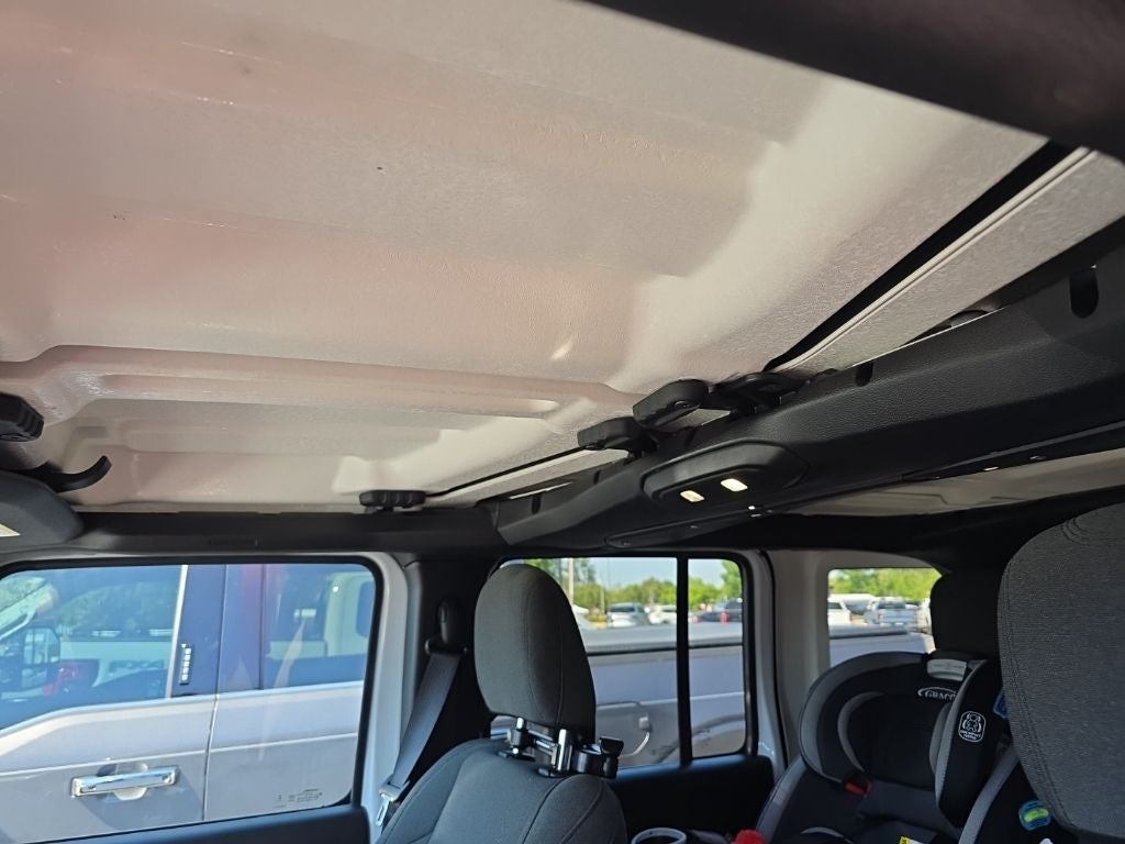 2024 Jeep Wrangler Sport S FUN IN THE SUN!!!