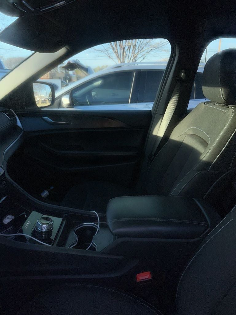 2024 Jeep Grand Cherokee L Laredo 3RD ROW SETAING