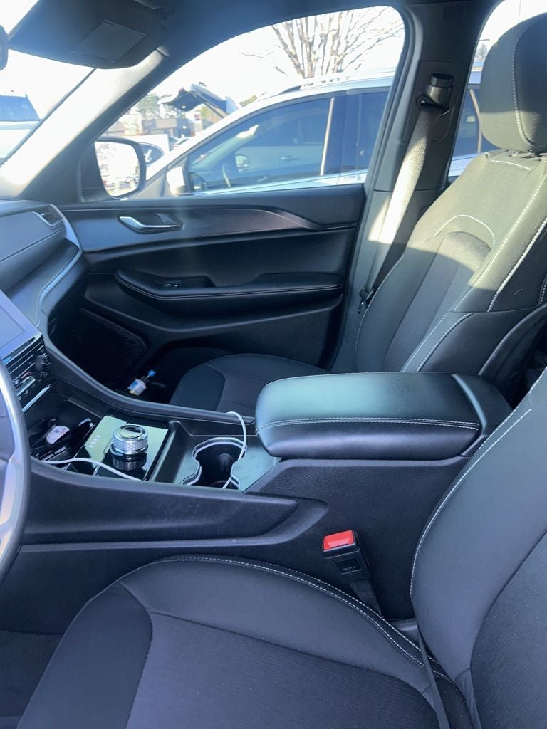 2024 Jeep Grand Cherokee L Laredo 3RD ROW SETAING