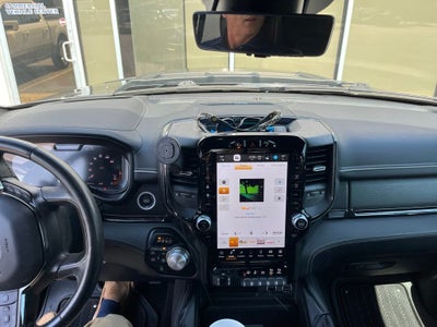 2023 RAM 1500 Limited HEMI 4X4 PANO ROOF