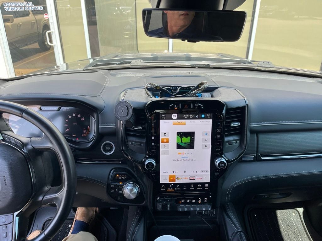 2023 RAM 1500 Limited HEMI 4X4 PANO ROOF