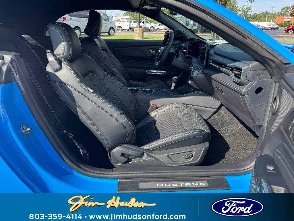 2025 Ford Mustang EcoBoost Premium