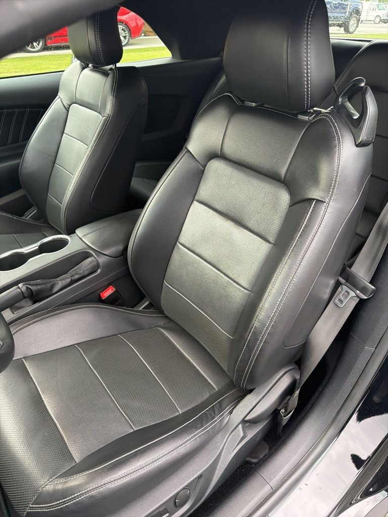 2020 Ford Mustang EcoBoost Premium