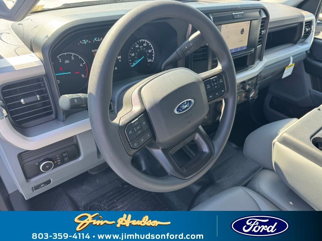 2025 Ford F-350SD XL DRW
