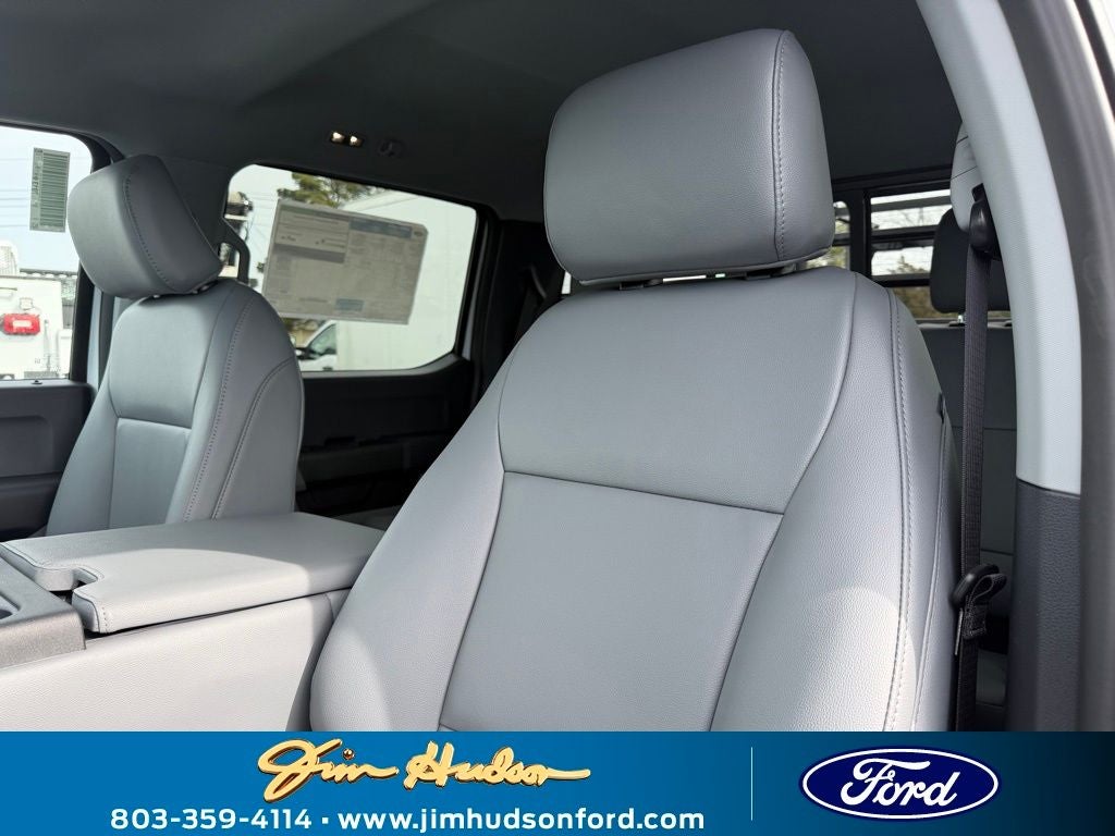 2026 Ford F-350SD DRW