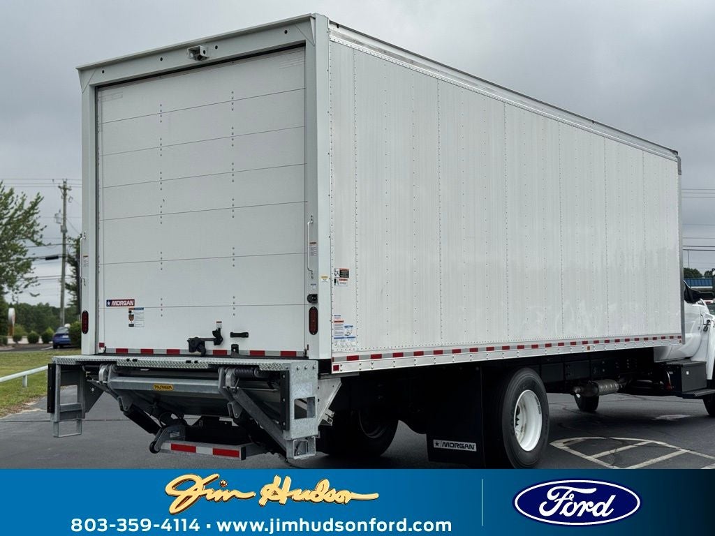 2025 Ford F-650SD Base