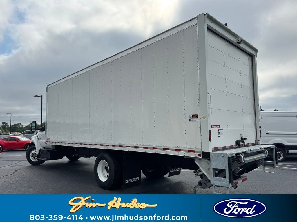 2025 Ford F-650SD Base