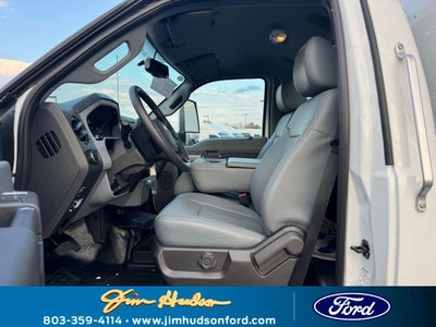 2025 Ford F-650SD 26FT MORGAN BOX W/ LIFTGATE