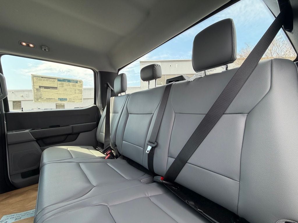 2026 Ford F-550SD XL DRW