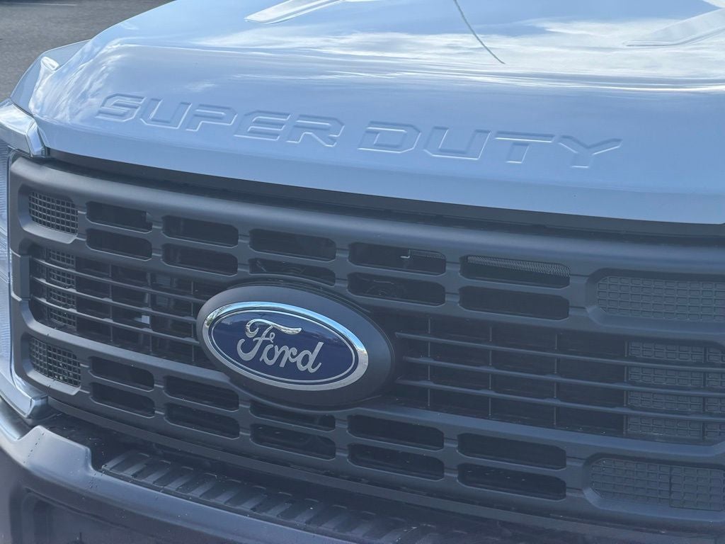 2026 Ford F-550SD XL DRW