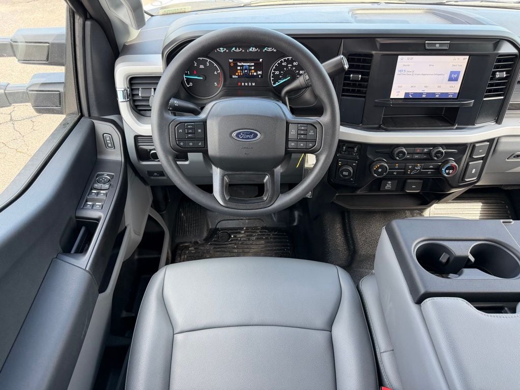 2026 Ford F-550SD XL DRW