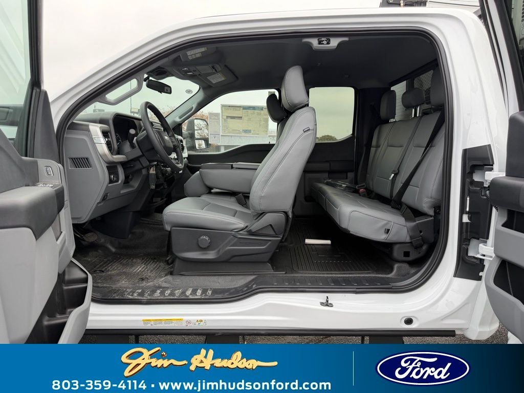 2026 Ford F-550SD XL DRW