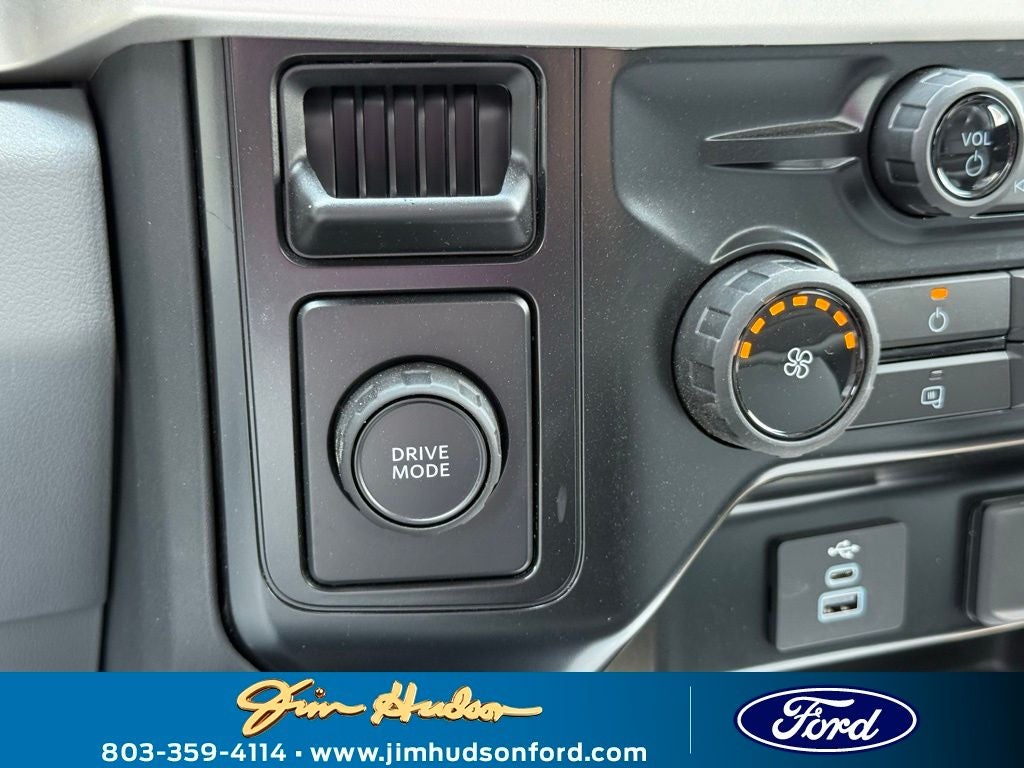 2025 Ford F-550SD XL DRW