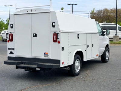 2027 Ford E-350SD Base Cutaway