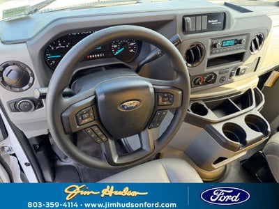 2025 Ford E-350SD Base Cutaway