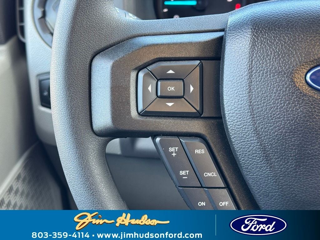 2025 Ford E-350SD Base Cutaway