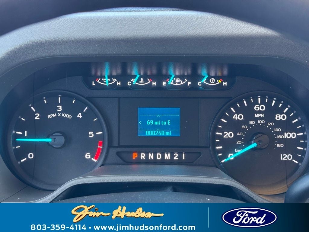 2025 Ford E-350SD Base Cutaway