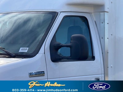 2025 Ford E-350SD Base Cutaway