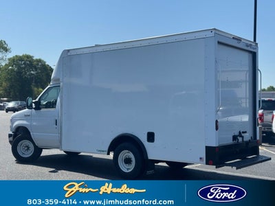 2025 Ford E-350SD Base Cutaway