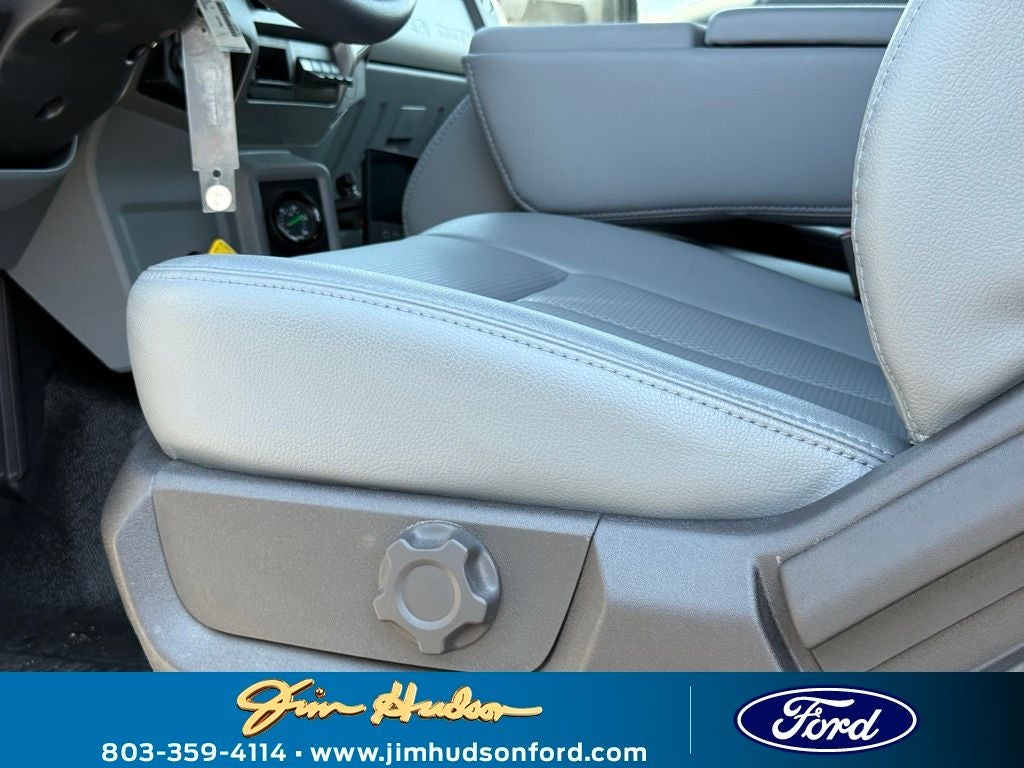 2026 Ford F-750SD Base