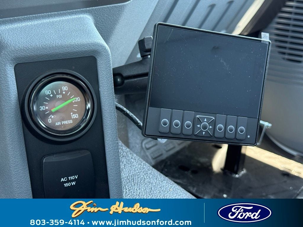 2026 Ford F-750SD Base