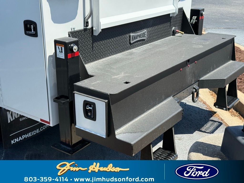 2026 Ford F-750SD Base