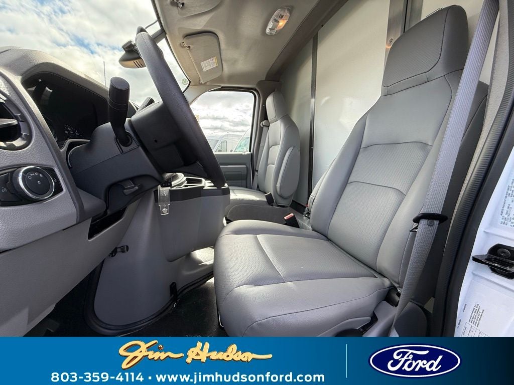 2026 Ford E-450SD Base