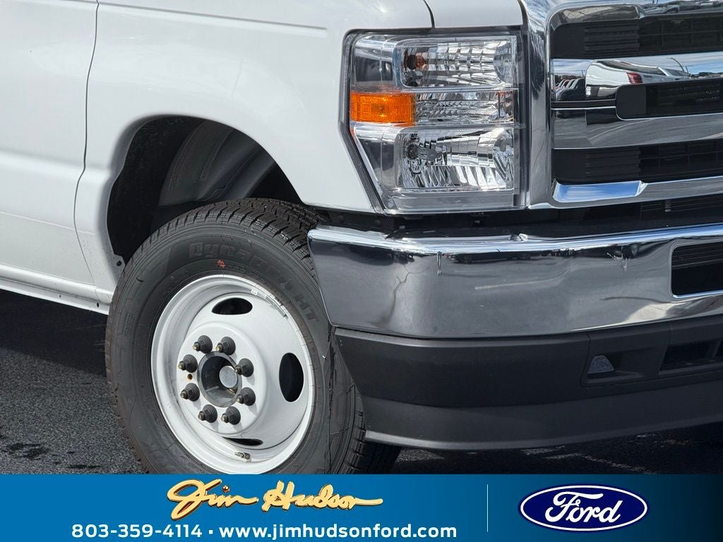 2026 Ford E-450SD Base