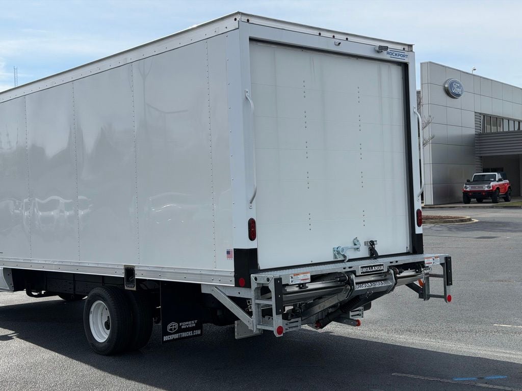 2026 Ford E-450SD Base