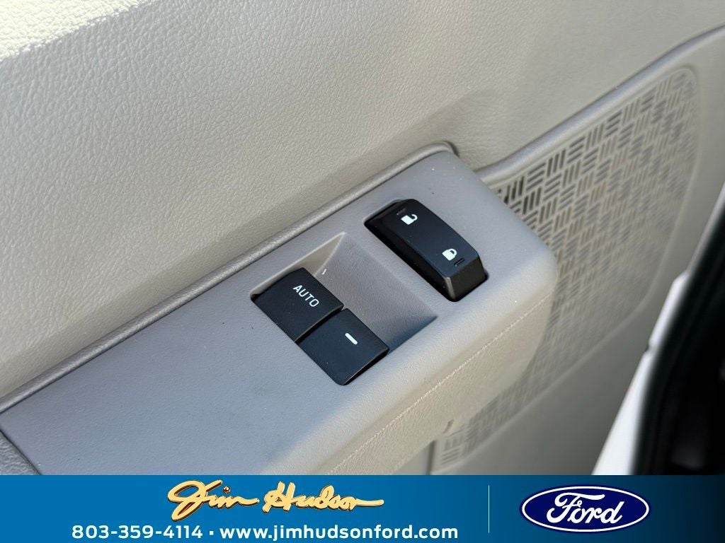 2026 Ford E-450SD Base