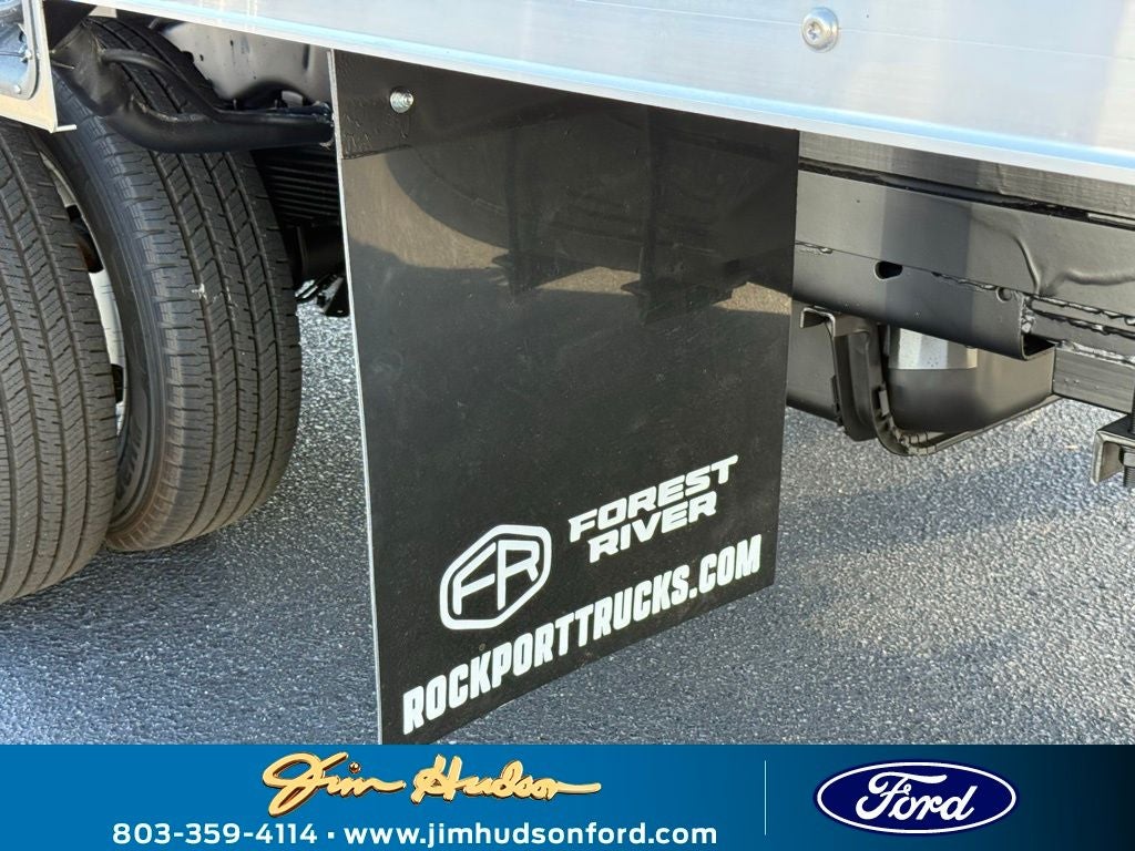 2026 Ford E-450SD Base