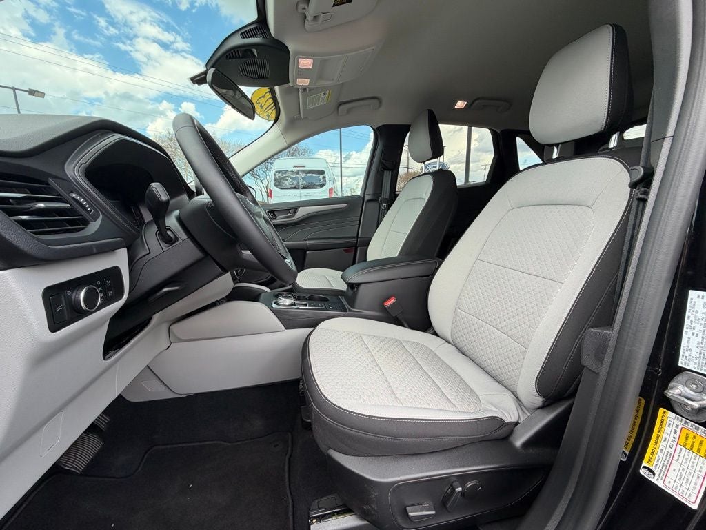 2023 Ford Escape Active GOLD CERTIFIED LOW MILES!!!