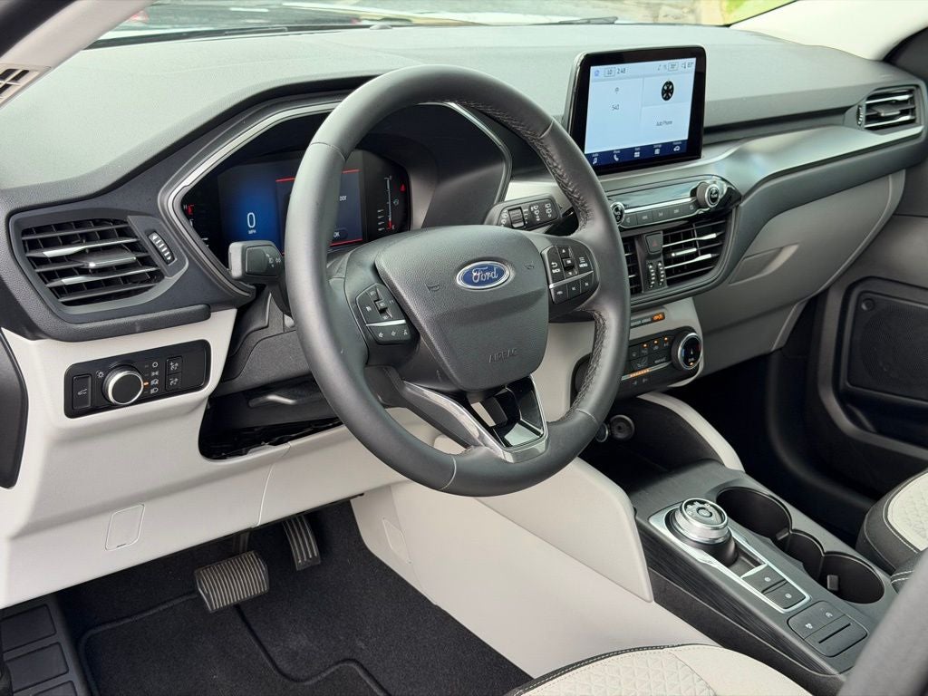 2023 Ford Escape Active GOLD CERTIFIED LOW MILES!!!