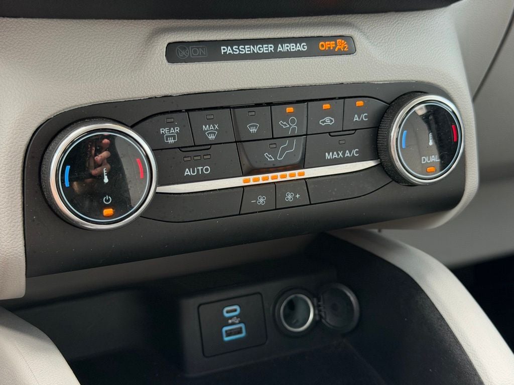 2023 Ford Escape Active GOLD CERTIFIED LOW MILES!!!