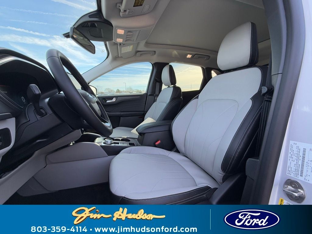 2026 Ford Escape Platinum