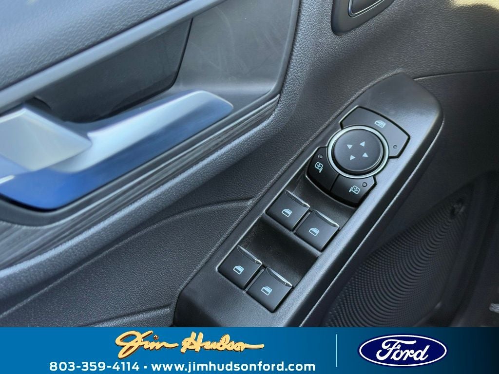 2026 Ford Escape Platinum