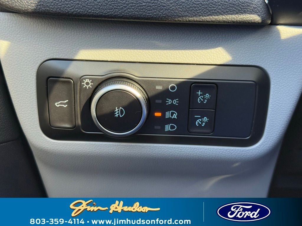 2026 Ford Escape Platinum