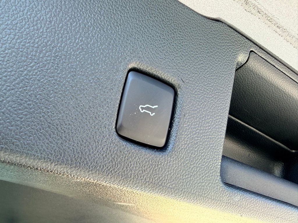 2024 Ford Escape ST-Line CERTIFIED PANO ROOF TECH PACKAGE HEATED SEATS