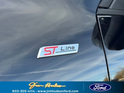 2026 Ford Escape Hybrid ST-Line Select
