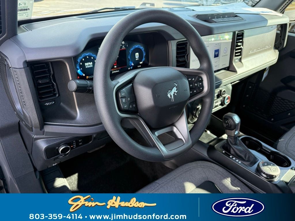 2025 Ford Bronco Base