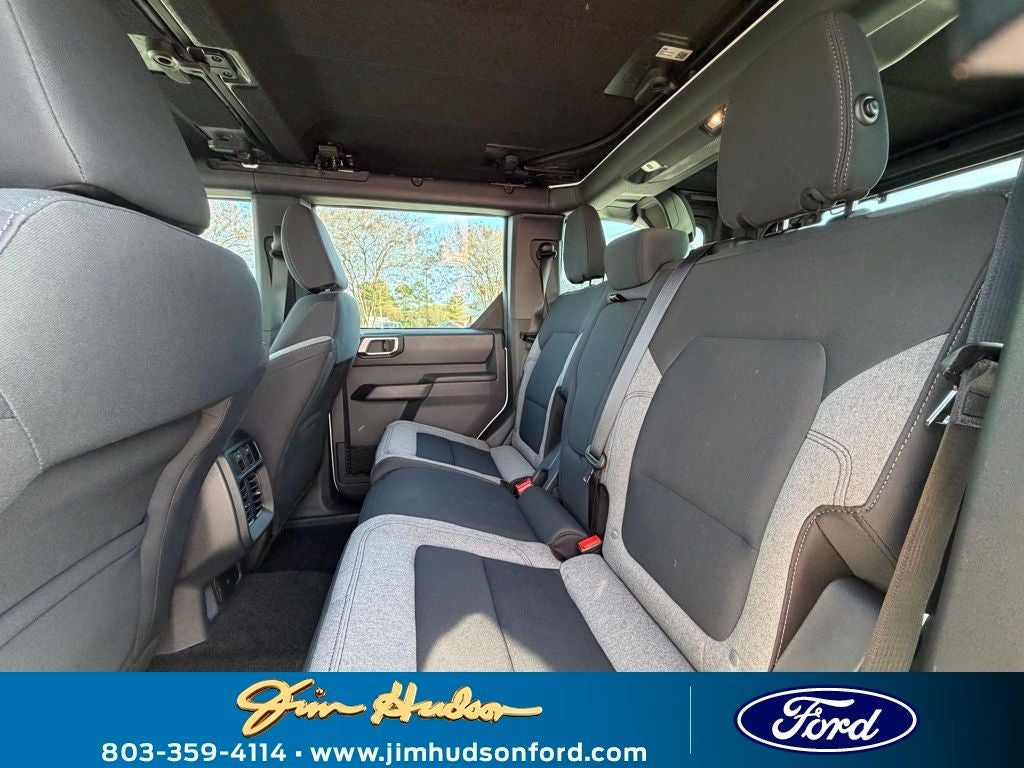 2025 Ford Bronco Base