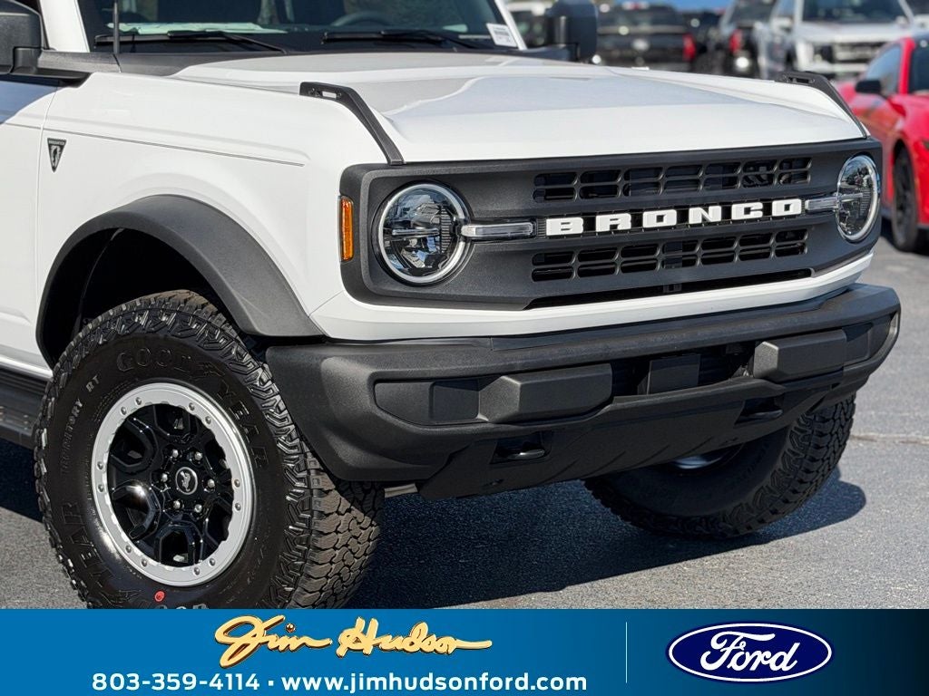 2025 Ford Bronco Base