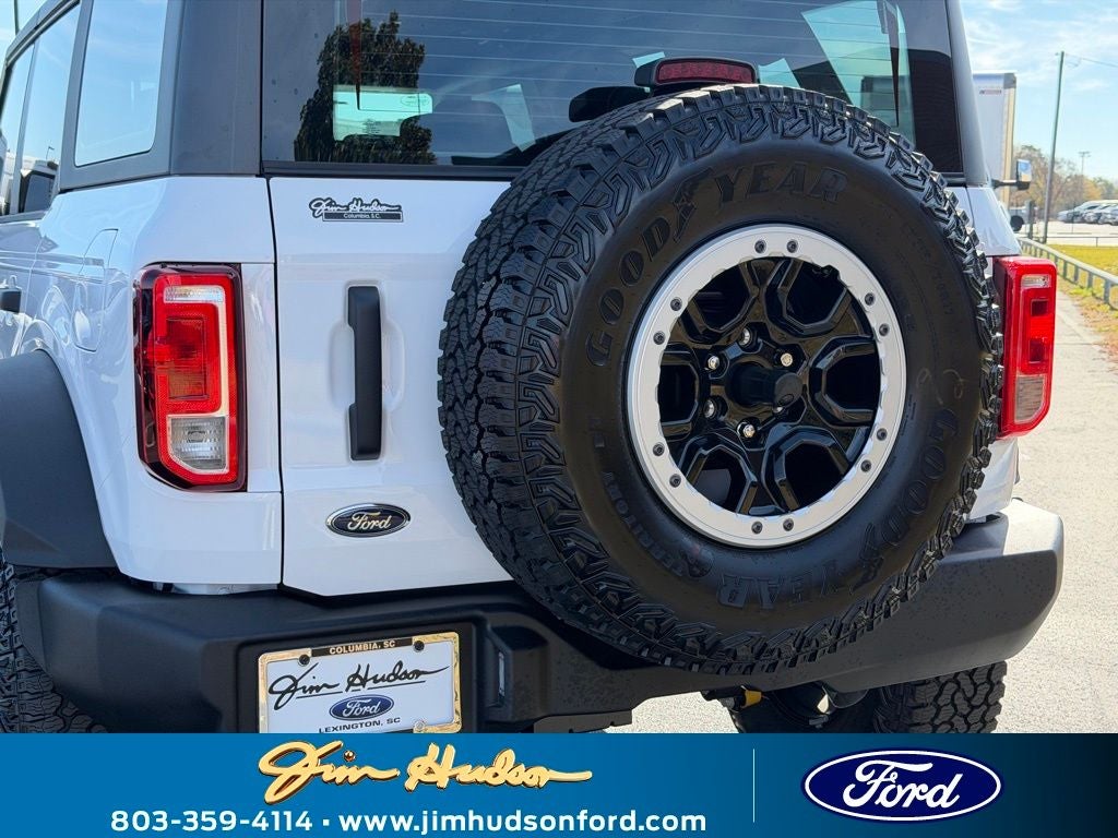 2025 Ford Bronco Base