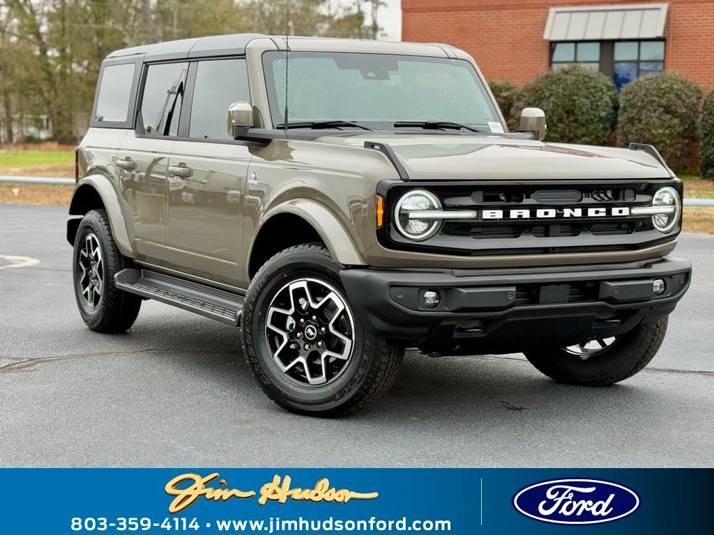 2025 Ford Bronco Outer Banks