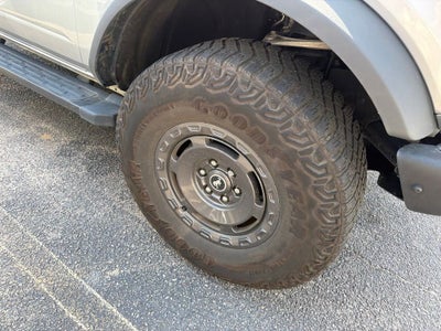 2024 Ford Bronco Badlands FORD CERTIFIED SASQUATCH HIGH LUX MID PACKAGES