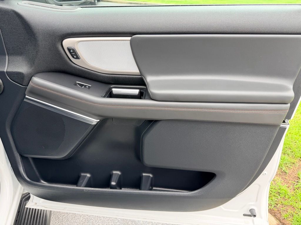 2025 Ford Expedition Max Active GOLD CERTIFIED NAVI 3RD ROW SEATING