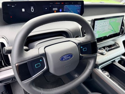 2025 Ford Expedition Max Active GOLD CERTIFIED NAVI 3RD ROW SEATING
