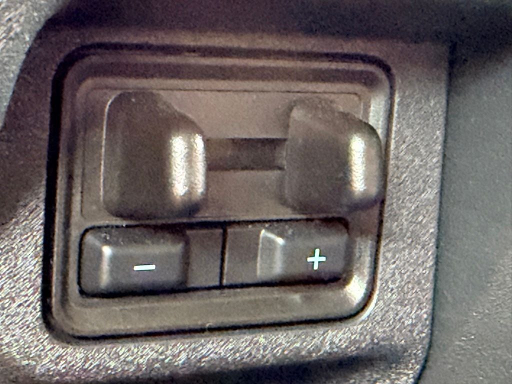 2025 Ford Expedition Max Active GOLD CERTIFIED NAVI 3RD ROW SEATING